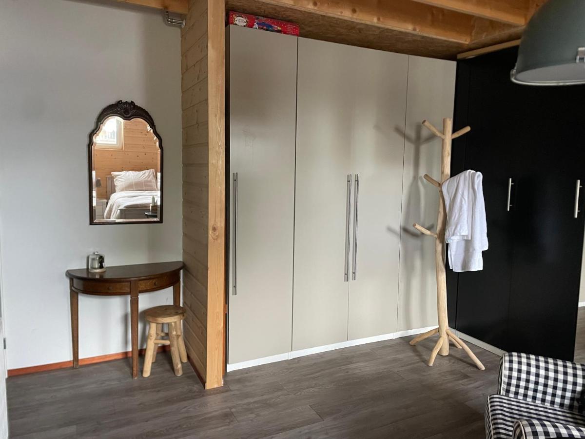 Hotel Aan De Dijk Dordrecht Zewnętrze zdjęcie